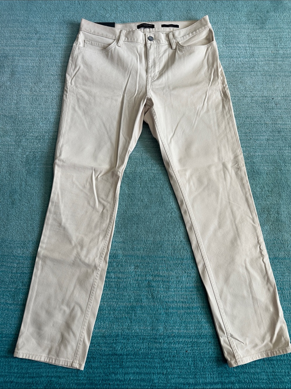 Banana Republic Men's Traveler Pants in Light Beige Slim 32/30